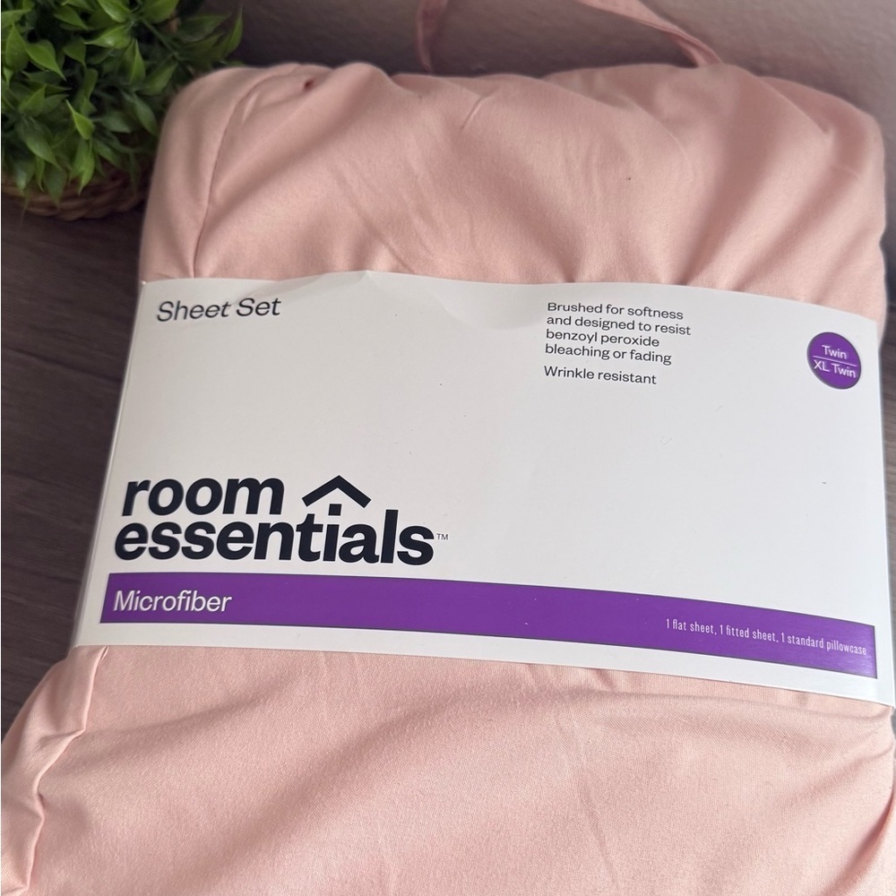 Room Essentials Blush Microfiber Sheet Set
